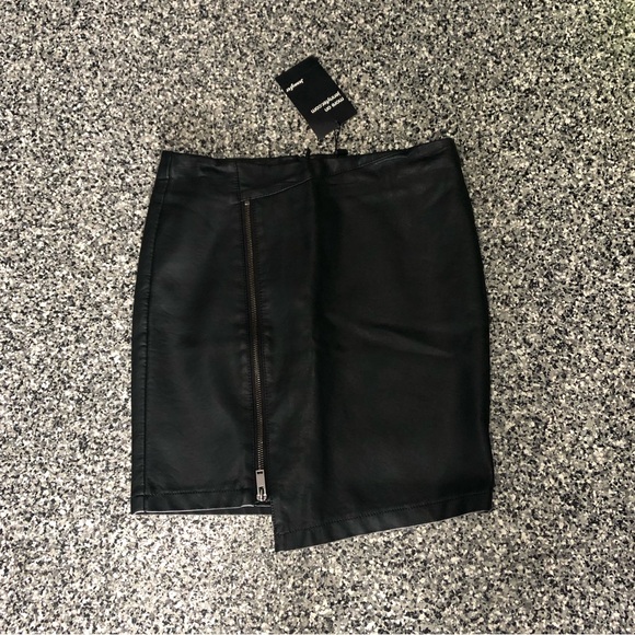 Jennyfer Dresses & Skirts - Jennyfer ✦ Faux Leather Black Mini Skirt from France (S)